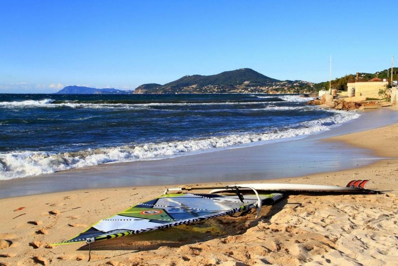 Port La Gavine Vue Mer Hyeres Luaran gambar